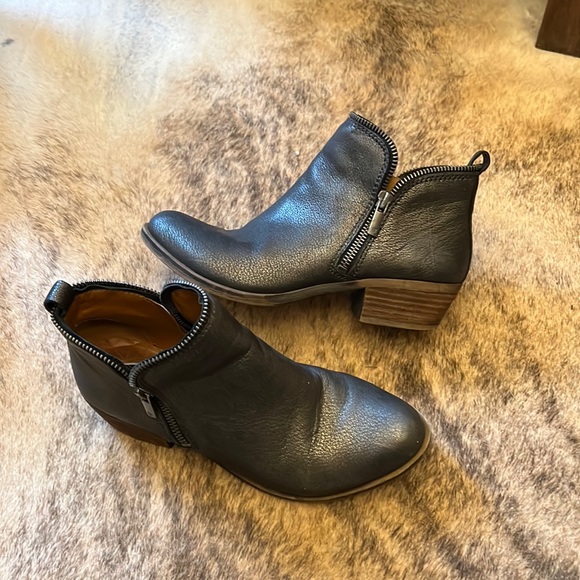Lucky Brand Shoes - Lucky Brand Basel Boot Pewter Sz 6.5